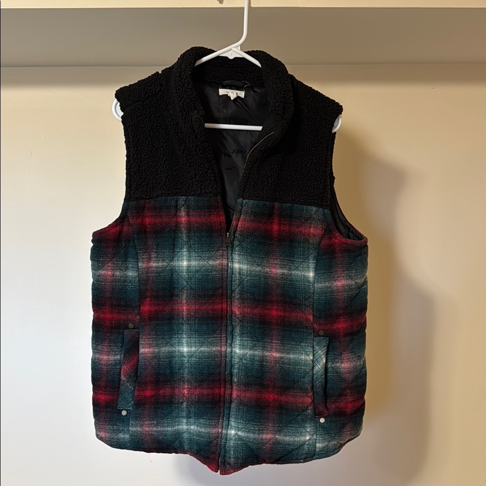 Plaid Sherpa-Lined Vest